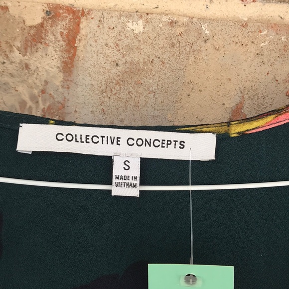 Collective Concepts Hunter Green Floral Dress - Picture 2 of 10